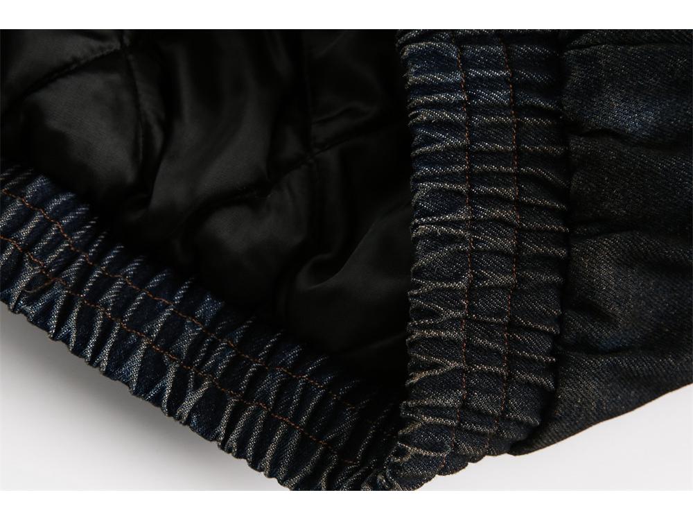 Pánské trendy zimní svrchní oblečení s kapucí a detaily kapes