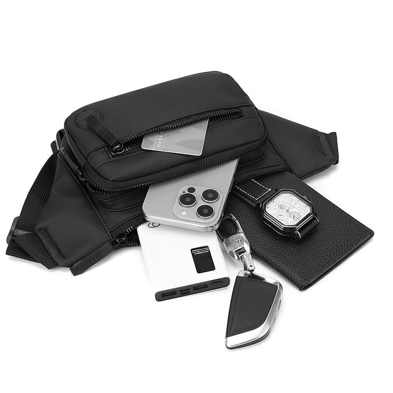 Anti-splashing men's fanny pack, personalized leisure, outdoor sports, shoulder messenger bag, fashionable Korean version, trendy breast bag.