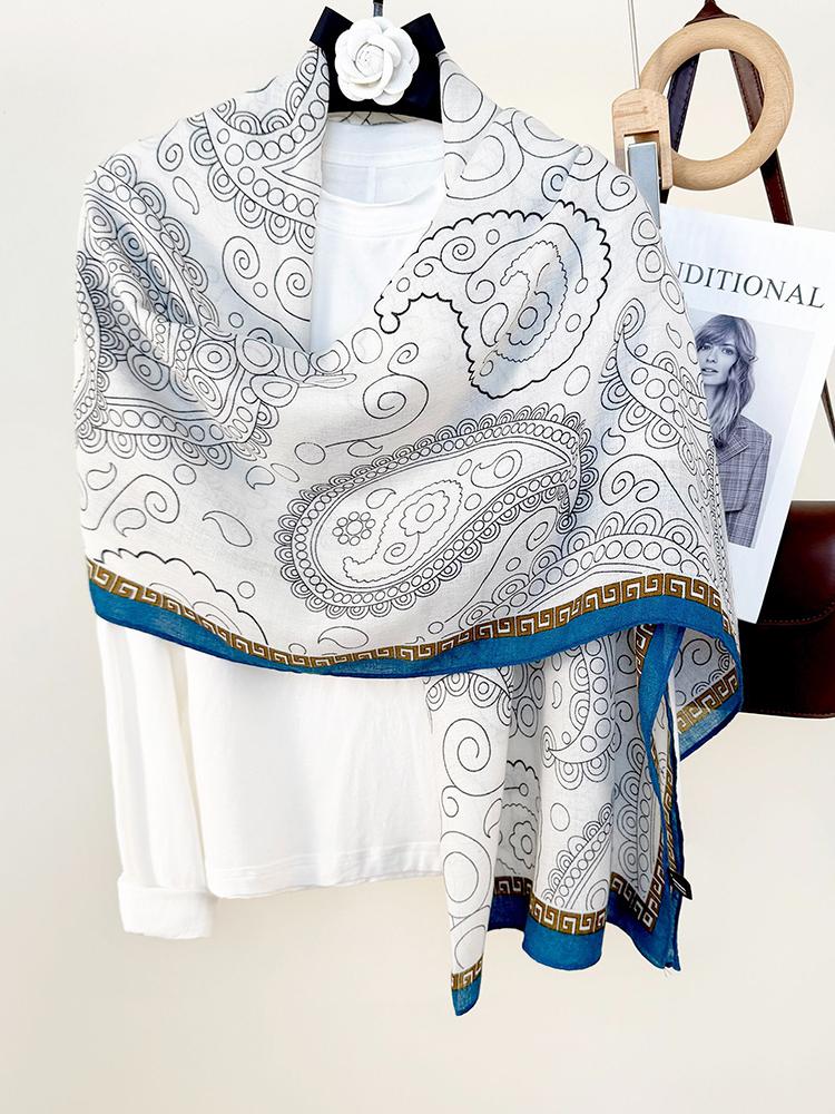 Elegant Women Retro Silk Scarf Print Wrap Shawl Lady Bandanas Hijab Boho Long Scarve Pareo Headscarf Formal Occasion Fashion New