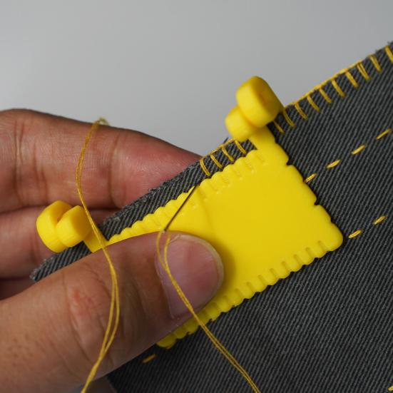 Sewing Template Clip-On Sewing Guide Ergonomic Thimble for Even Stitching DIY Leather Craft Tool for Quilting Embroidery & Repair