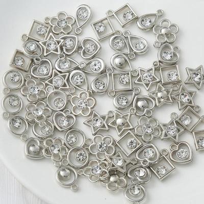 Colgante de Corazón Estrella Tachonado de Diamantes Pulsera de Cuentas Hecha a Mano DIY Accesorios para Colgantes de Collar