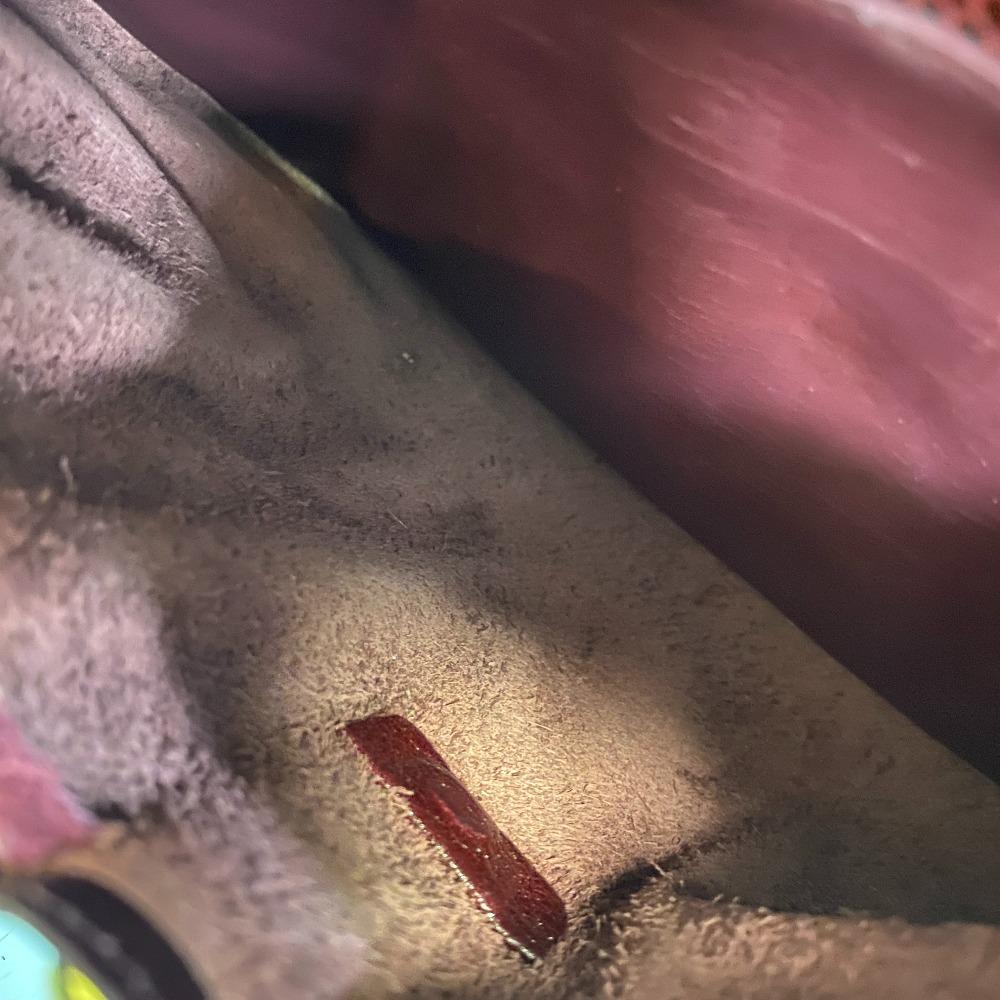 Givenchy Vintage Logo Klappe Leder Schultertasche weinrot Leder Damen Gebraucht