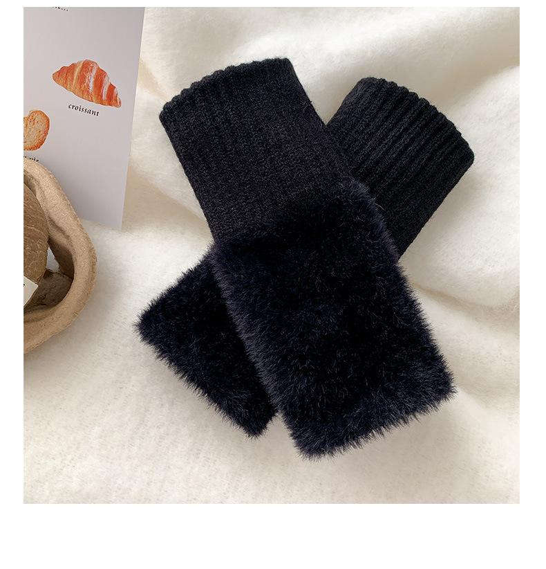 1 Pairs Soft Winter Half Finger Gloves Women Warm Luxury Solid White Plush Knitted Fingerless Gloves Wrist Mittens