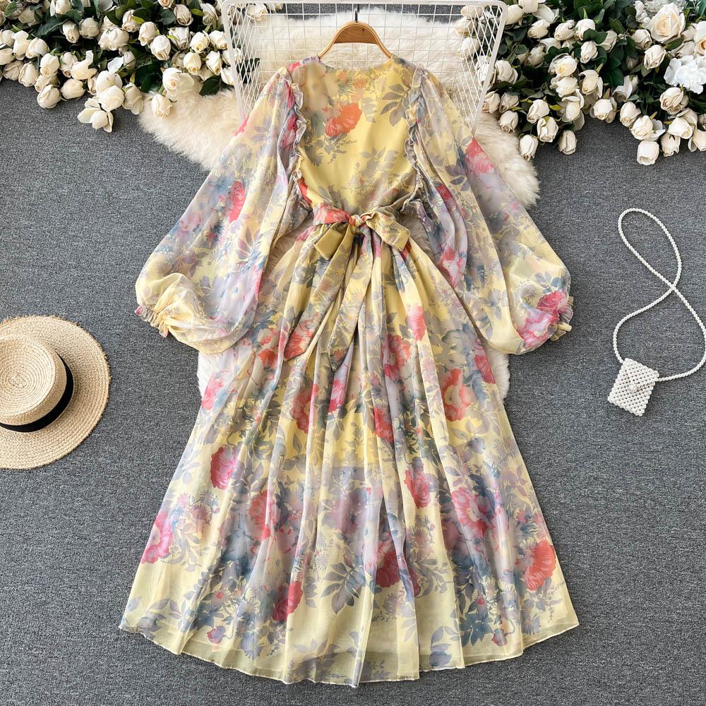RUGOD Vacation Style Deep V-neck Lantern Sleeves Pleated Long Dress Early Spring Gentle Style Tea Break French Oil Painting Dress
