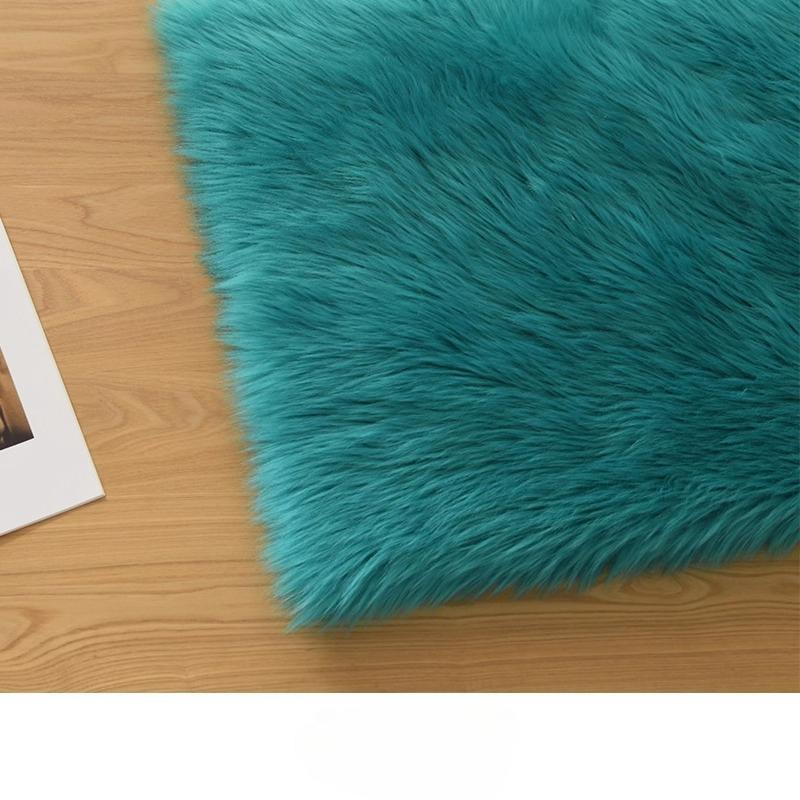 4cm Plush Fabric Soft and Smooth Fursuit Fur Fabric 50x160cm DIY Clothing Doll Decorative Shaggy Fur Handmade Material