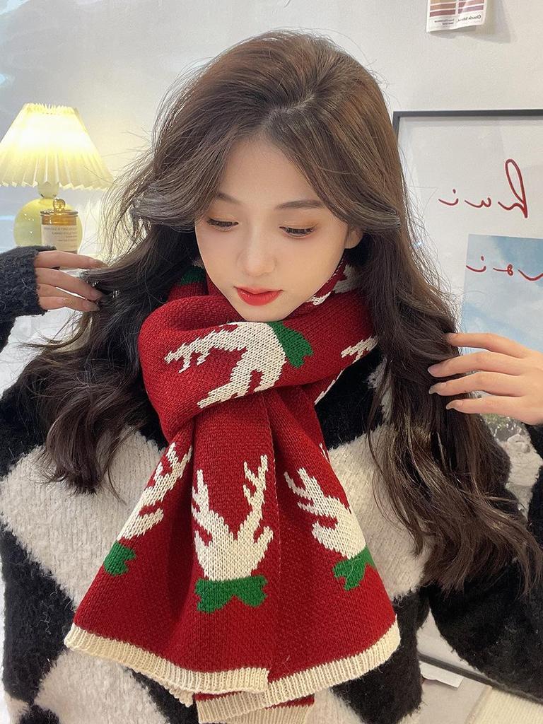 Red Plaid Scarf - Warm & Versatile Winter Gift for Women and Couples