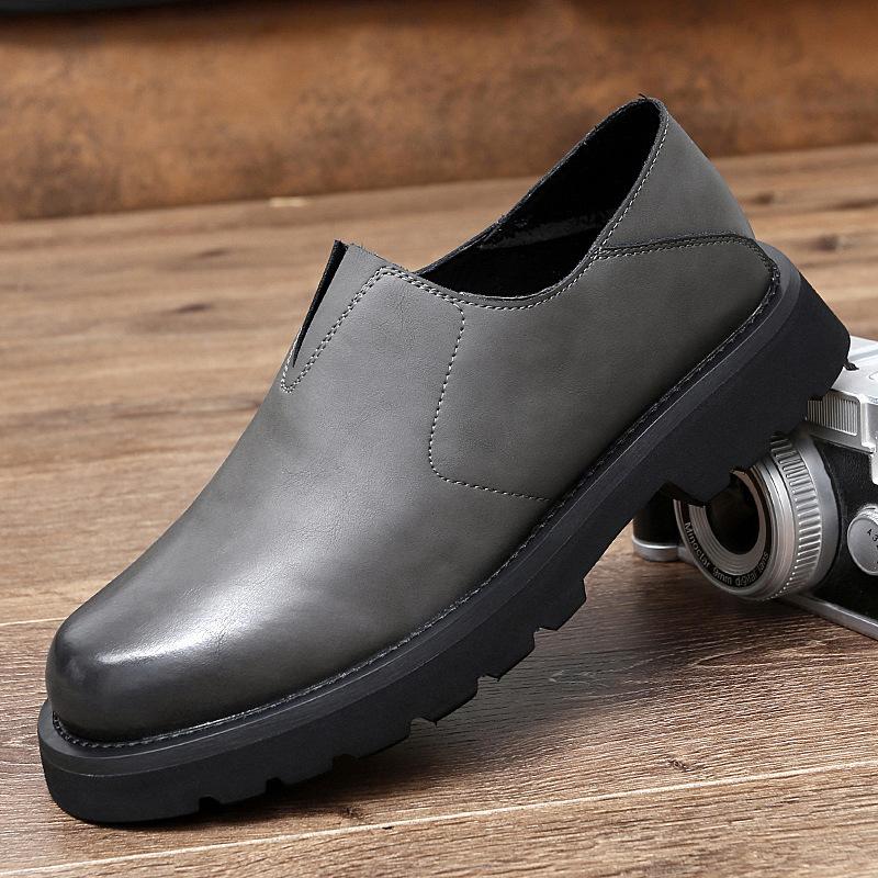 Men's shoes 2025 autumn new men's casual tooling shoes outdoor lightweight trend fashion one pedal spot