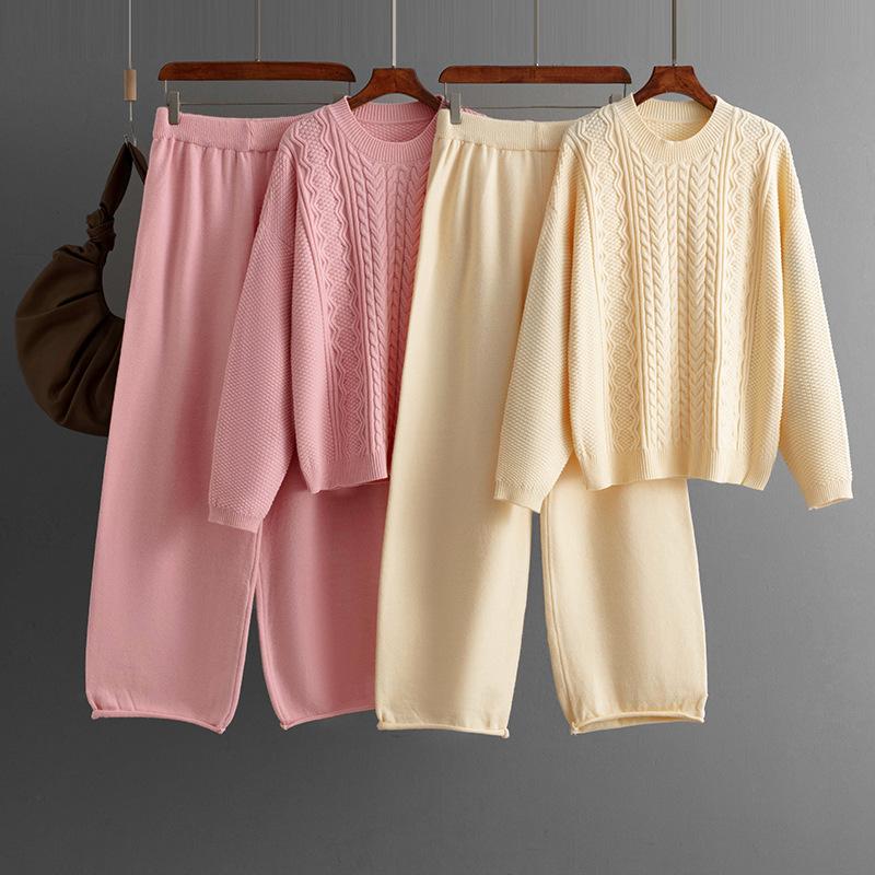 Autumn and Winter New Loose Twist Pullover Sweater Women's Set, Knitted Wide-leg Pants Fashionable Two-piece Set