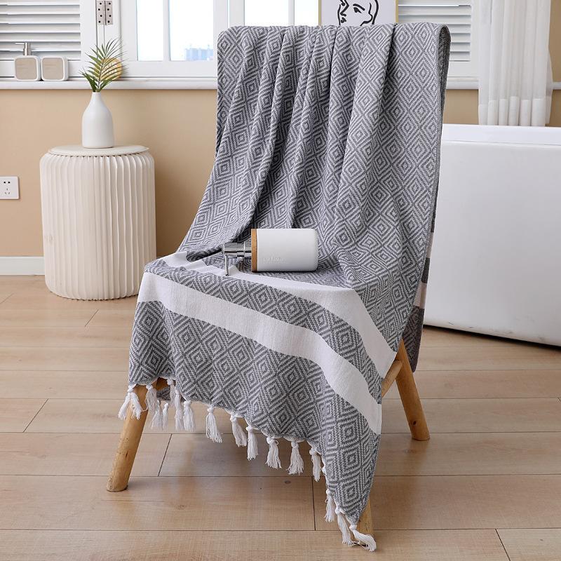 Turkish Tassel Swim Towel - Ultra-Absorbent Quick-Dry Beach Wrap with Sand-Resistant Fabric for Pool & Ocean