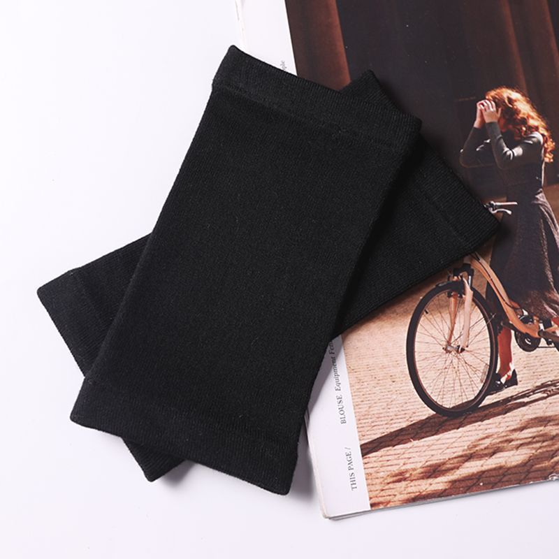 

Pure Cotton Arm Protector Arm Sleeve Heattech Men and Women Knitting Long Elbow Protector Arm Guard Joint Thin Oversleeve Wrist Guard Black [18cm long] a pair All yards
