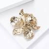 Womens Vintage Crystal Flower Brooch Pin Rhinestone Brooches Wedding Gifts Lapel