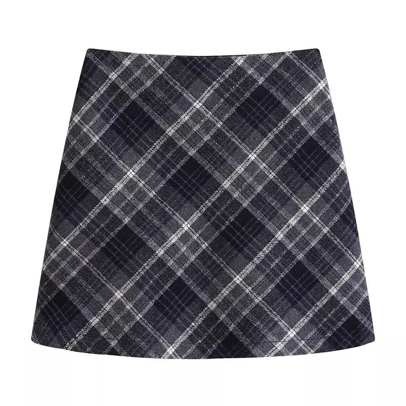 Plus Size Retro Plaid Woolen A-line Skirt - Autumn/Winter Women’s Slimming Hip-hugging Short Skirt