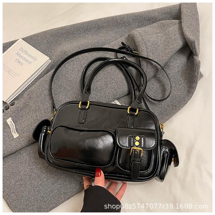 Douyin Live Broadcast Spring and Summer Super Fire Small Bag Women's Multi-pocket Shoulder Messenger Bag High-end Portable Bowling Bag