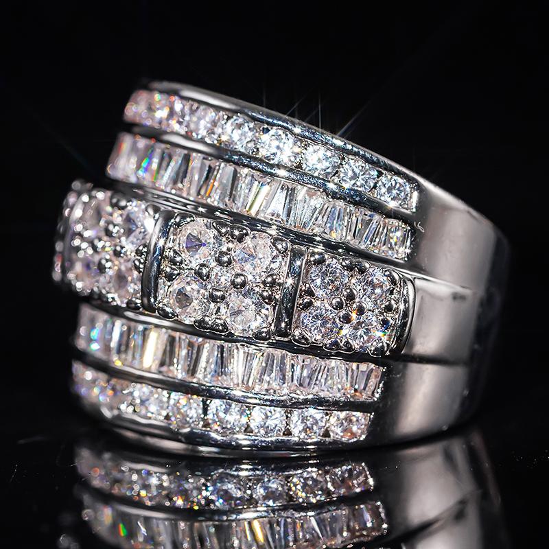 Wspaniały Szeroki Pierścionek Temperament Damy Codzienna Biżuteria na Imprezę z Jasną Cyrkonią Sześcienną Luksusowe Damskie Akcesoria Rocznicowe