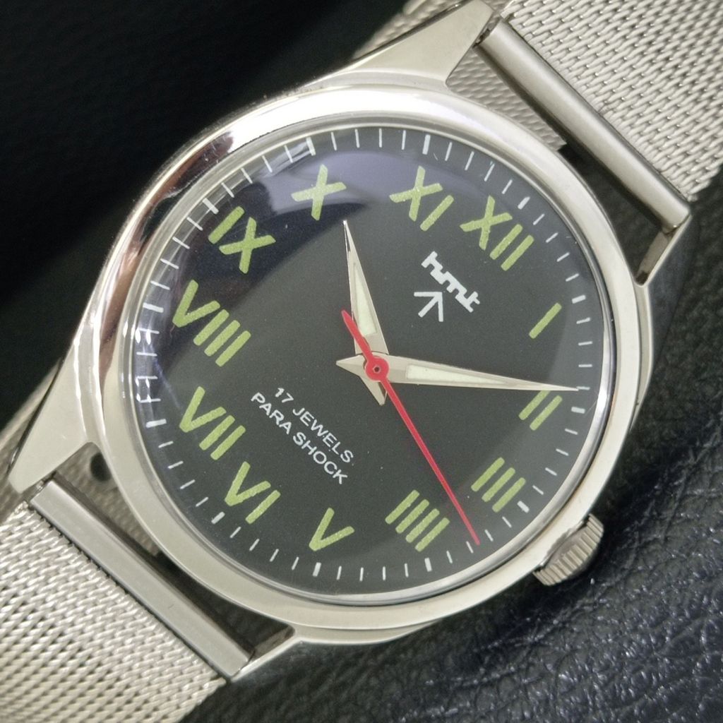 

HMT HAND-WINDING VINTAGE INDIAN MENS ROMAN FIGURE BLACK DIAL WATCH a702868-1 R211-a702868