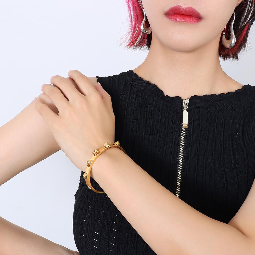 Fashion New 18k Gold Geometric Personality Stainless Steel Bracelet TRENDY