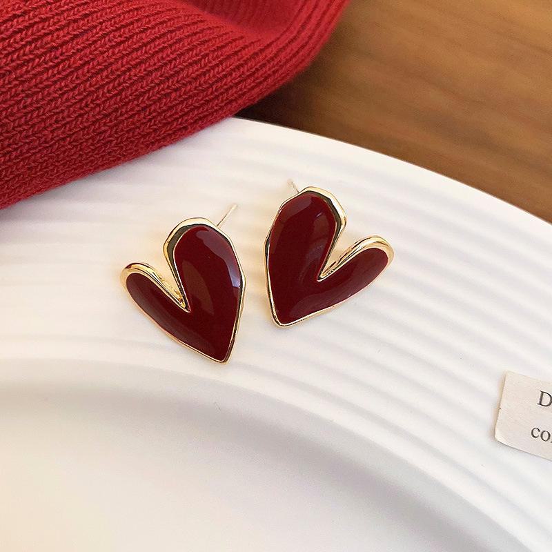 2024 Exquisite High-End Retro Silver Needle Red Heart Flower Earrings for Women