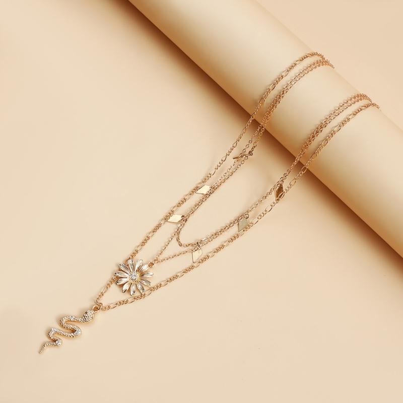 A52E Modern 4 Layer Necklace Featuring Snake Designs and Chokers Chain for Women