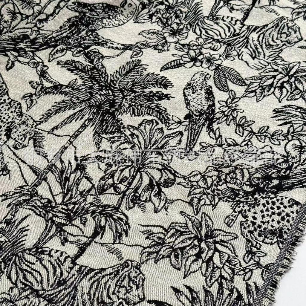 Vintage Black & White Jungle Print Polyester-Cotton Jacquard Fabric for Sofa, Pillow, Clothing, or Shoes