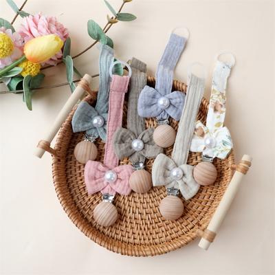 1 Piece Cute Newborn Girl Pacifiers Clip Chain Sweet Princess Bow Nipple Clip Chain Fabric Wood Anti-lost Toys Pacifiers Chain