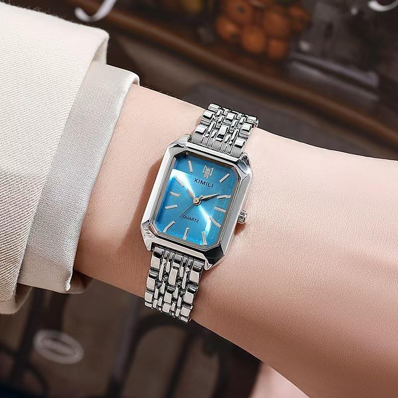 Marke Edelstahl Armband Uhr Frauen Luxus Geschenk Quarz Armbanduhr Student Mode Einfache Quadratische Quarz Uhren