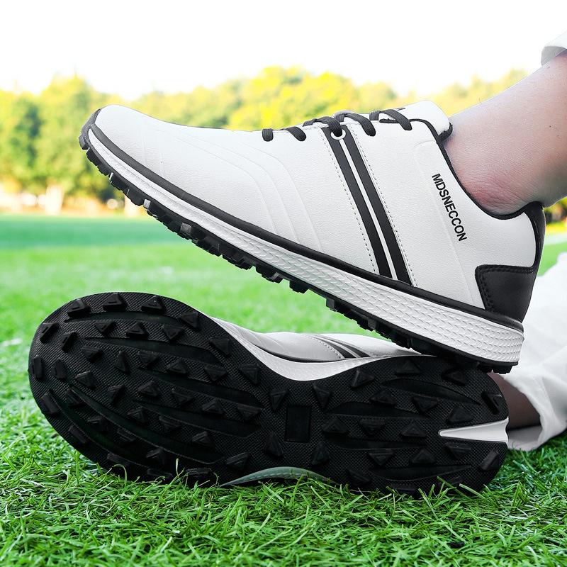 

Foreign trade new golf shoes men s 47 large size nail-free outdoor leisure professional grass training sports shoes 39