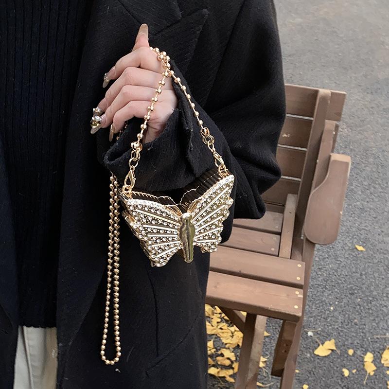 Fashion foreign style diamond-encrusted butterfly bag 2025 winter new personalized beautiful niche design chain shoulder messenger bag