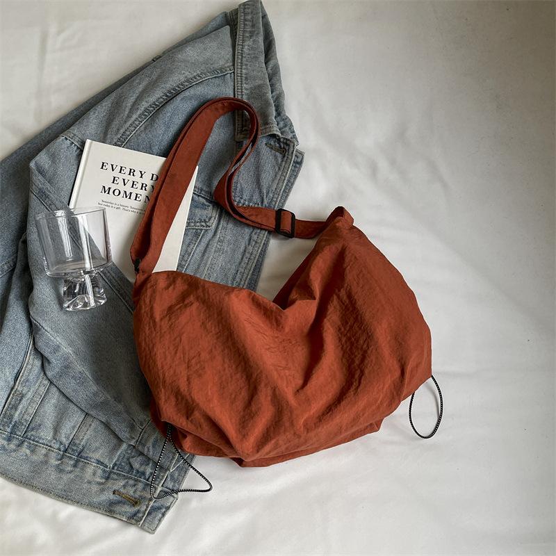 Solid Color Large-capacity Leisure Bag 2025 Summer New Foreign Style Shoulder Messenger Bag Going Out Travel Bag Fashion Backpack