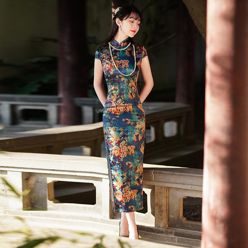 Elegantes Schlankheits-Retro-Cheongsam: Sommerkleid im chinesischen Stil für junge Frauen