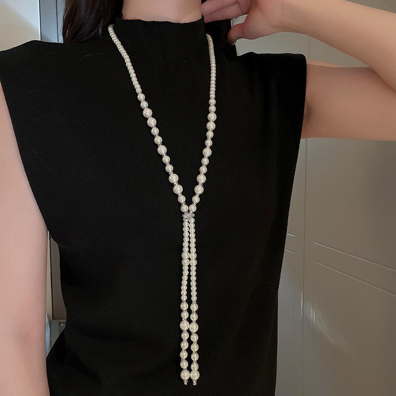 French Long Pearl Necklace Fashionable Retro Light Luxury Collarbone Chain Personalized High Sense Versatile New Item Jewelry