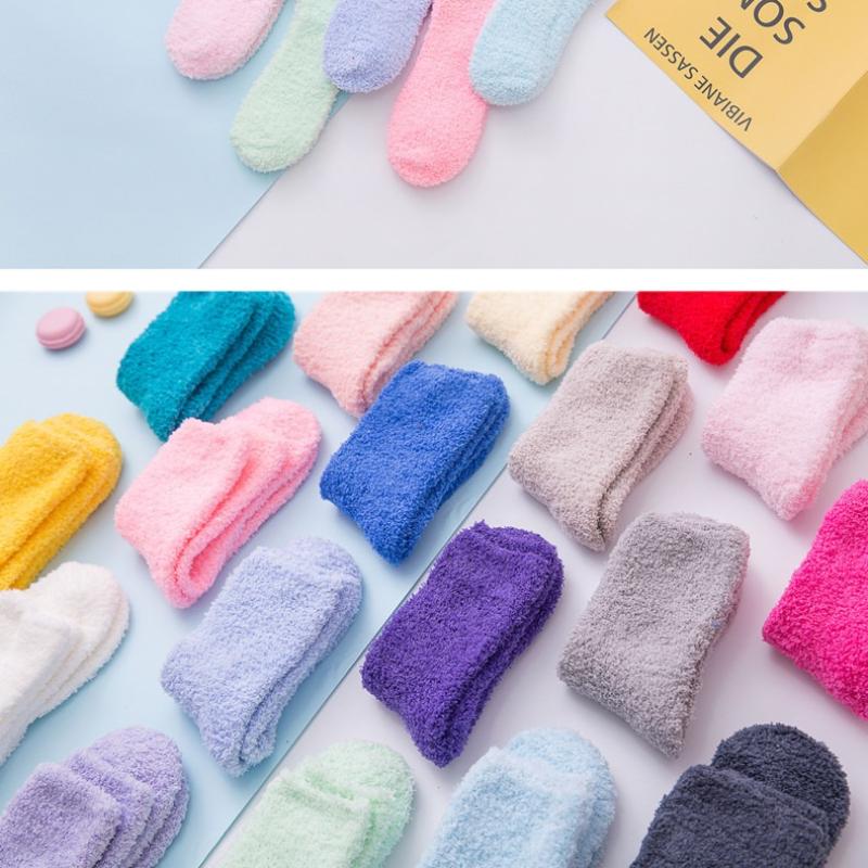 Winter Candy Farbe Korallen samt Frauen Warme Socken Plüsch Weibliche Verdickt Boden Schlafen Socke