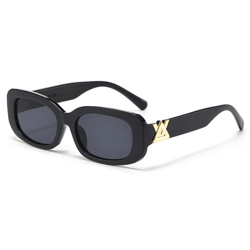 

2026 Women s Trendy Retro Sunglasses - High-End Sun Protection