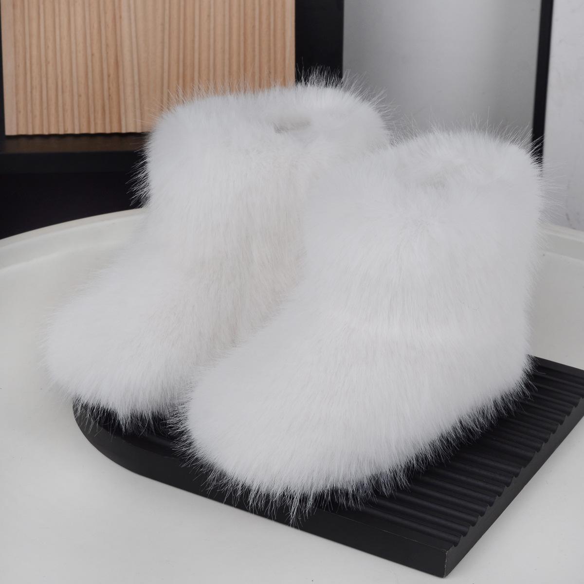 

2025 зимние бархатные сапоги-дутики средней длины для мальчиков и девочек, обувь из искусственного меха, детские пушистые сапоги, внешняя торговля, Европа и США 36 inner length 21.5CM белый