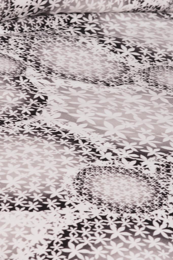 Daisy Bedding Set 3 Pcs, Duvet Cover, Bed Sheet, Pillowcase, Queen Size, Self Patterned, Wedding, Daily Use Gray