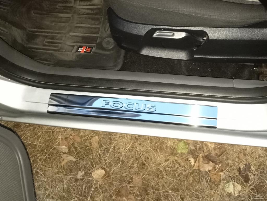 

Накладки на пороги Carmos V2 (4 шт., Нерж.) для Ford Focus III 2011-2017 рр.