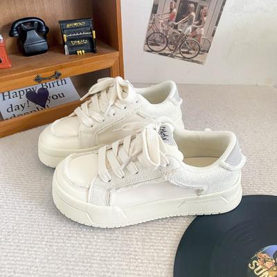 1216 tête de mangue plateforme chaussures de pain chaussures pour femmes niche automne 2024 nouvelles chaussures plates blanches chaussures de skate tendance ins
