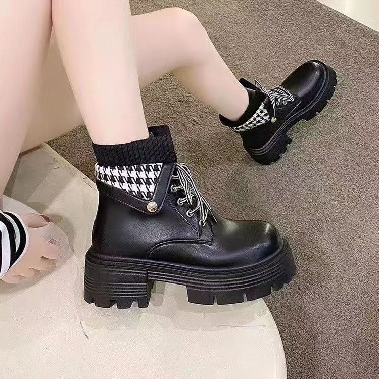 Shoes 2025 New Popular Autumn Martin Boots Internet Celebrity Summer Boots Women's Short Thin with Skirt Height Increase