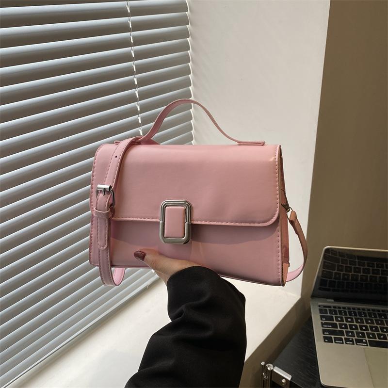 This Year's Popular Fashion Retro Small Bag Women's 2025 New French Niche Design Shoulder Crossbody Small Square Bag