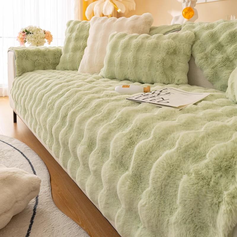 Protiskluzový polštář na pohovku, potah na pohovku, zimní teplý chlupatý potah na tlusté plyšové rohože na pohovku