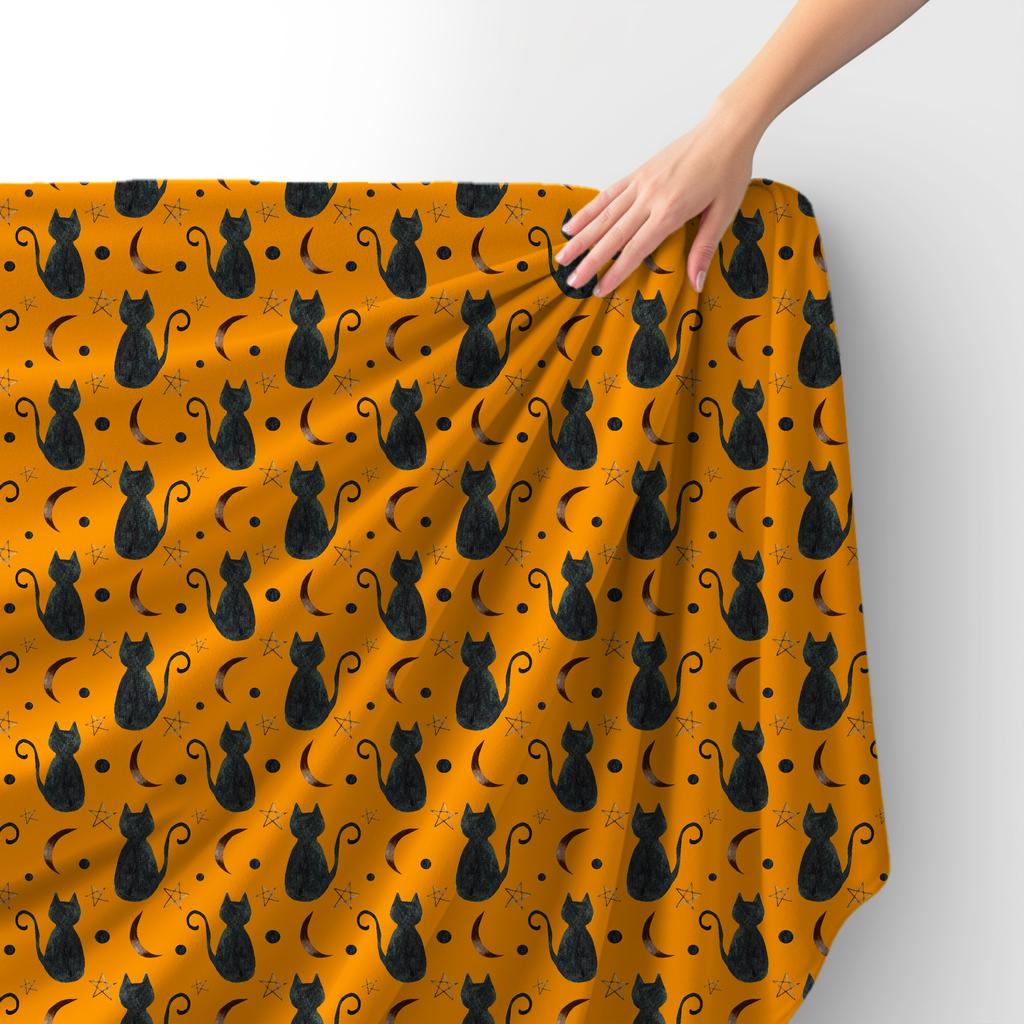 Royal Samt Stoff Polyester Zum Nähen - Motiv Schwarze Katze Auf Einem Orangefarbenen