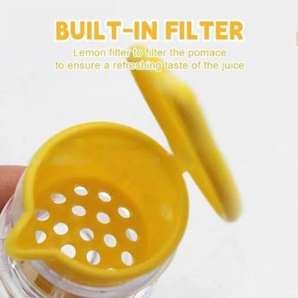 Easy-to-Use Fruit Juicer Mini Orange Juicer Portable Lemon Squeezer
