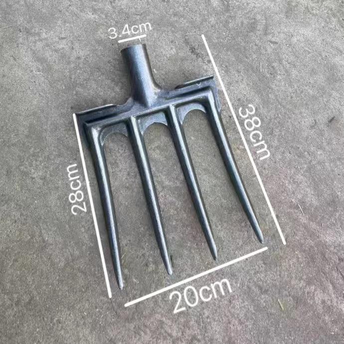 5-Tooth Steel Fork for Soil Loosening and Planting: Ideal for Land Reclamation, Garlic, Onion, Peanut Cultivation, and Compost Digging.