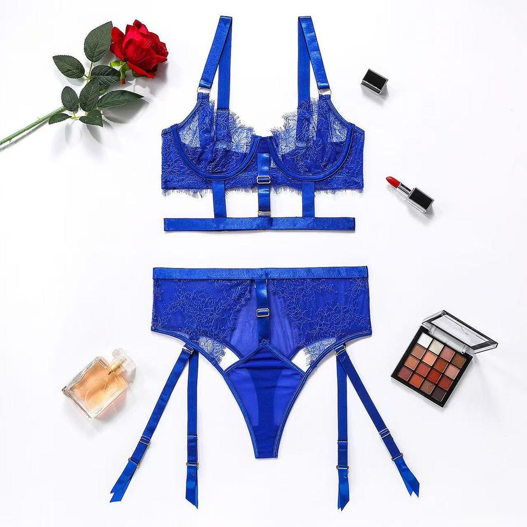 Lace Underwire Sexy Three-Piece Lingerie Set with Slit