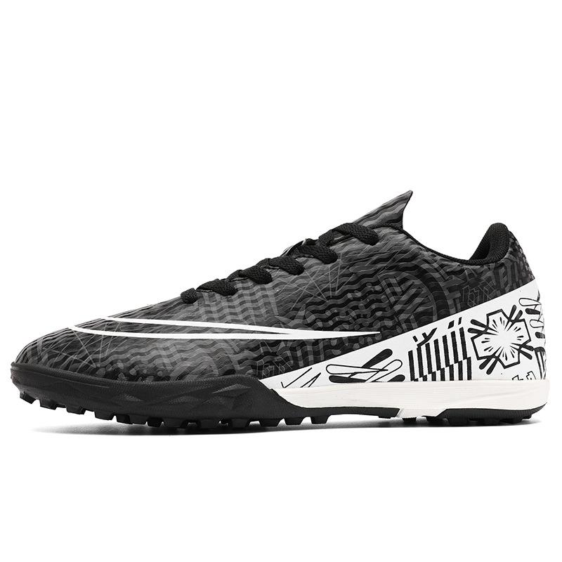 New Low-Top Football Shoes For Young Students Ag Spikes Outdoor Grass Actual Combat Professional Training Football Shoes