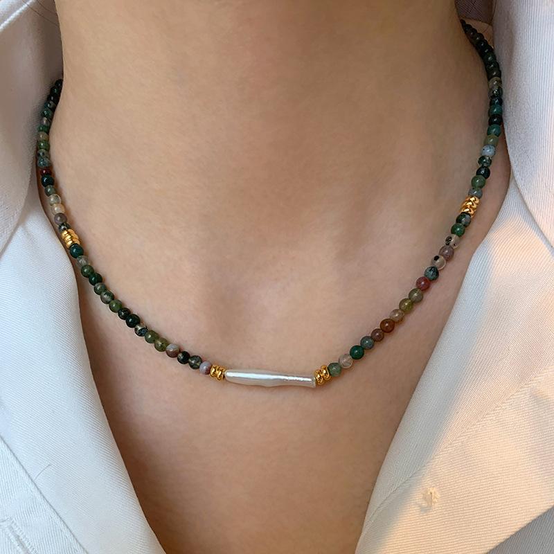 Women s Light Luxury Fashion Layered Green Crystal Collarbone Necklace silver bar
