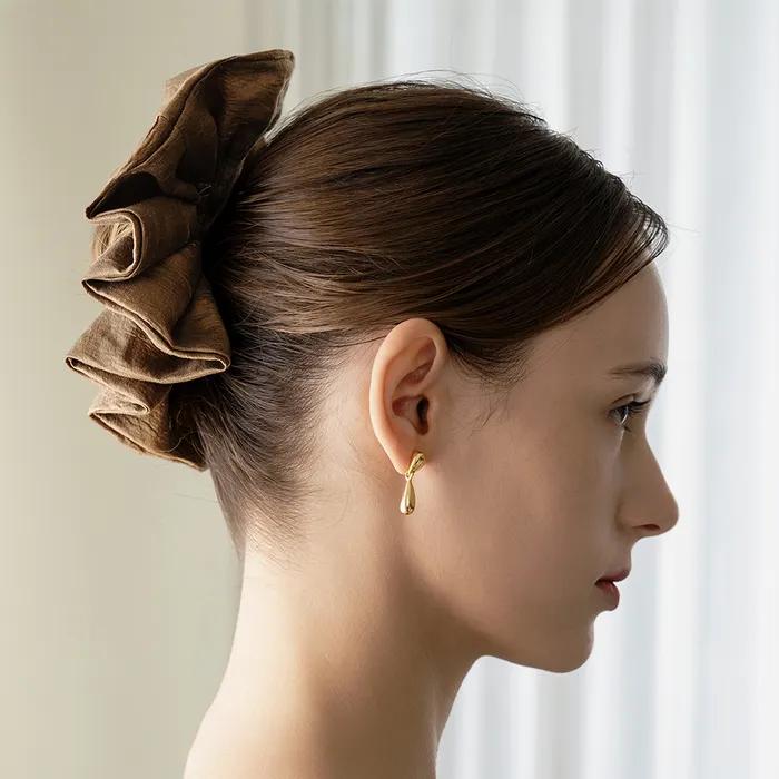 HDM005 Big ruffle scrunchie