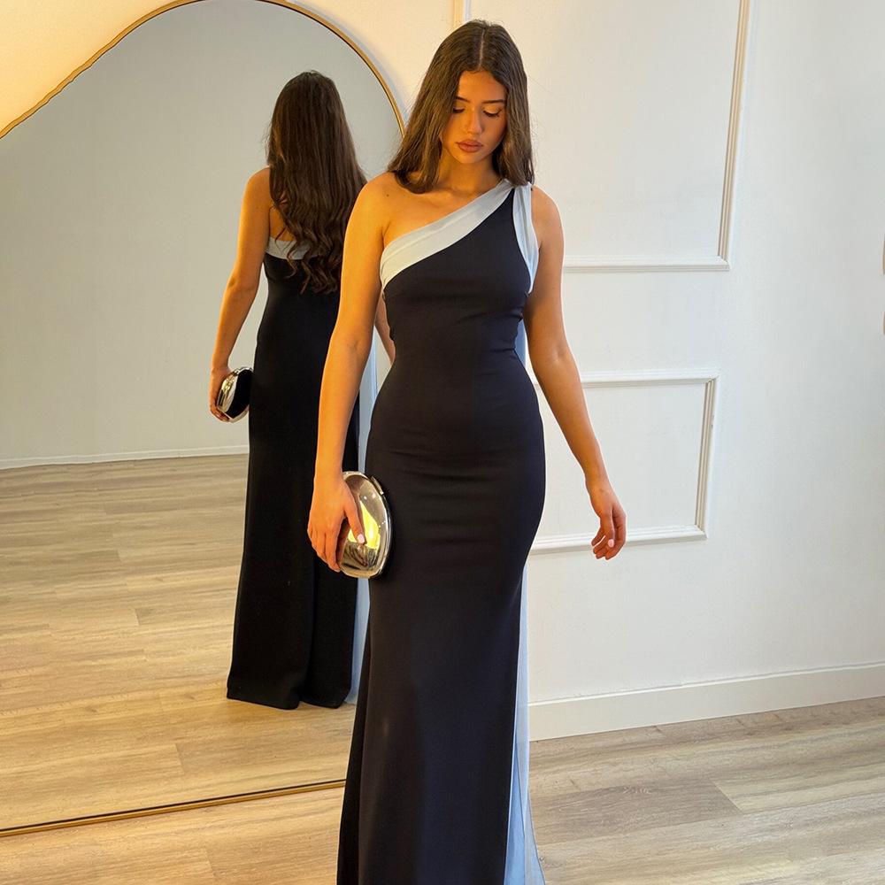 European and American new products slanted shoulder black and white contrasting color fishtail dress skirt single shoulder streamer slim long skirt