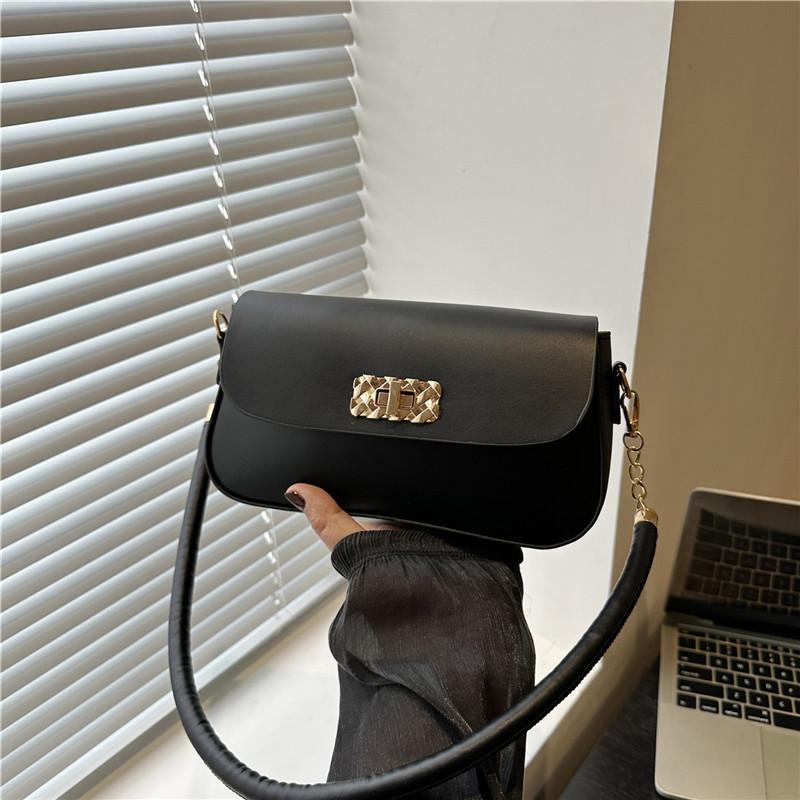 

New fashion urban shoulder bag summer casual shoulder messenger bag portable small square bag чёрный