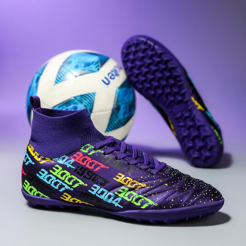 Large Size Football Shoes Teen Boys and Girls Students Grass Spikes Broken Nails Breathable Game Training Shoes