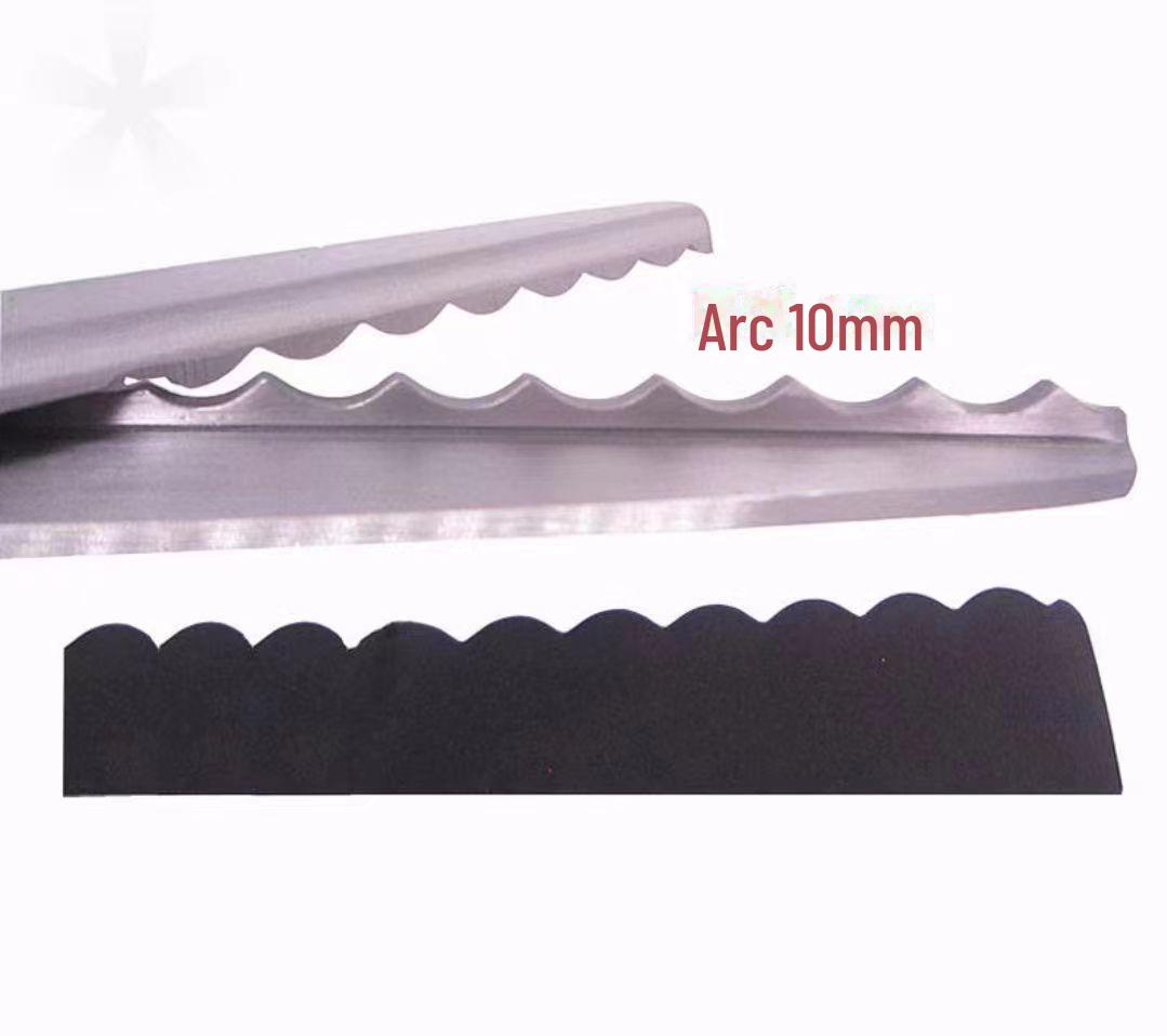 

Ножницы для кружева ручной работы с зубцами для выкроек ткани — идеально подходят для резки ткани с узорами «собачьи зубцы», «треугольники» и «дуги».